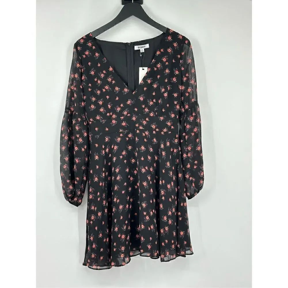 BB Dakota NWT black long sleeve floral dress size 2